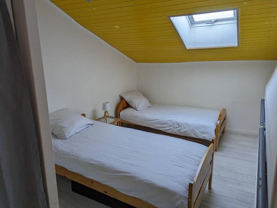 Maison De Village, Jacuzzi, Salle Cinema Valencin 外观 照片