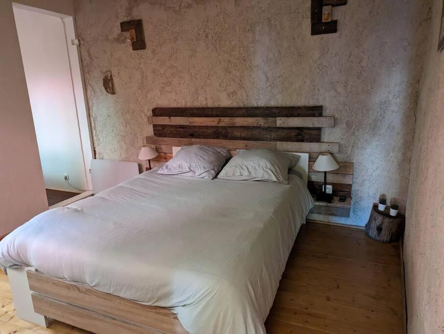 Maison De Village, Jacuzzi, Salle Cinema Valencin 外观 照片